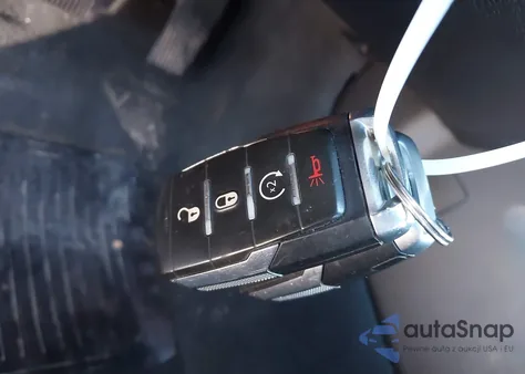 2021 Ram 1500 Big Horn 4X2 6'4 Box из США, поврежденный, VIN 1C6RREBT4MN628581